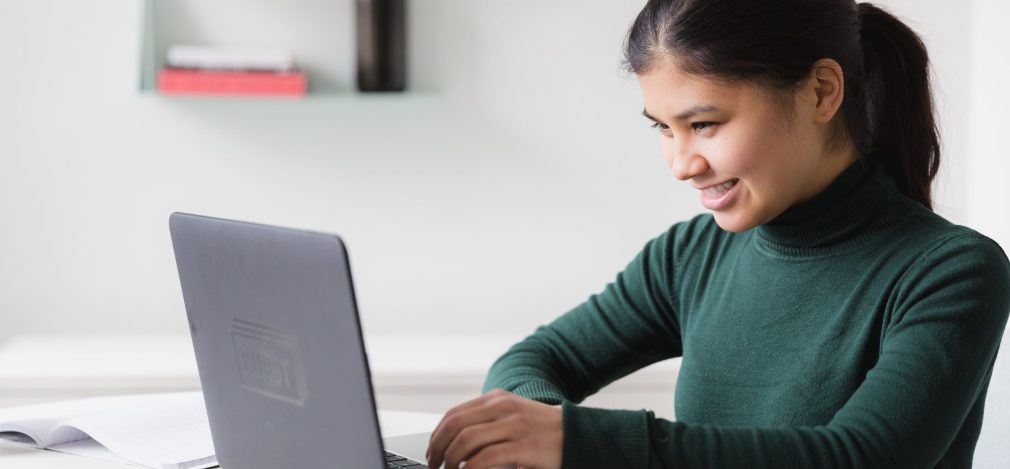 happy-woman-on-computer-1